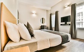 Townhouse Menka